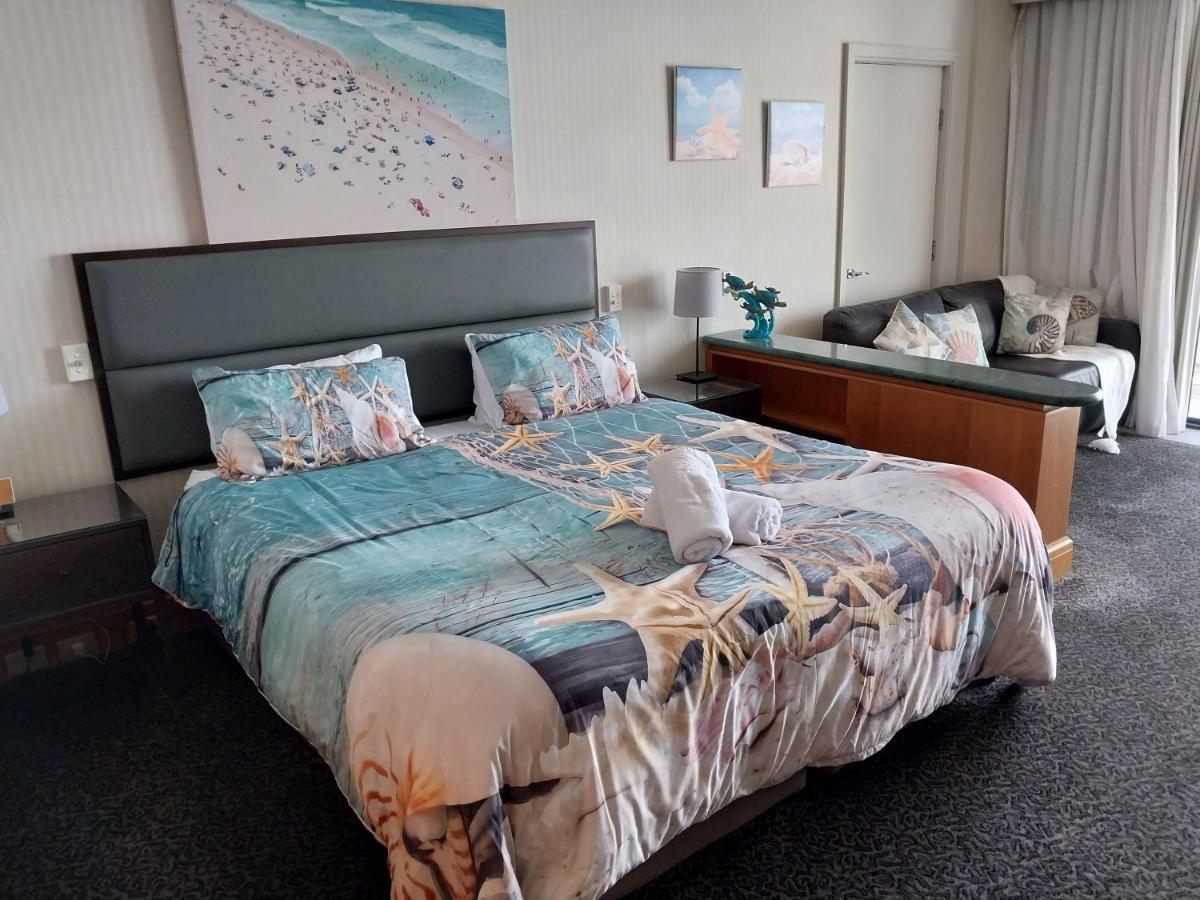 Luxury Privately Owned Ocean View Studio Apartments At O4Ks Gold Tower Голд-Кост Экстерьер фото