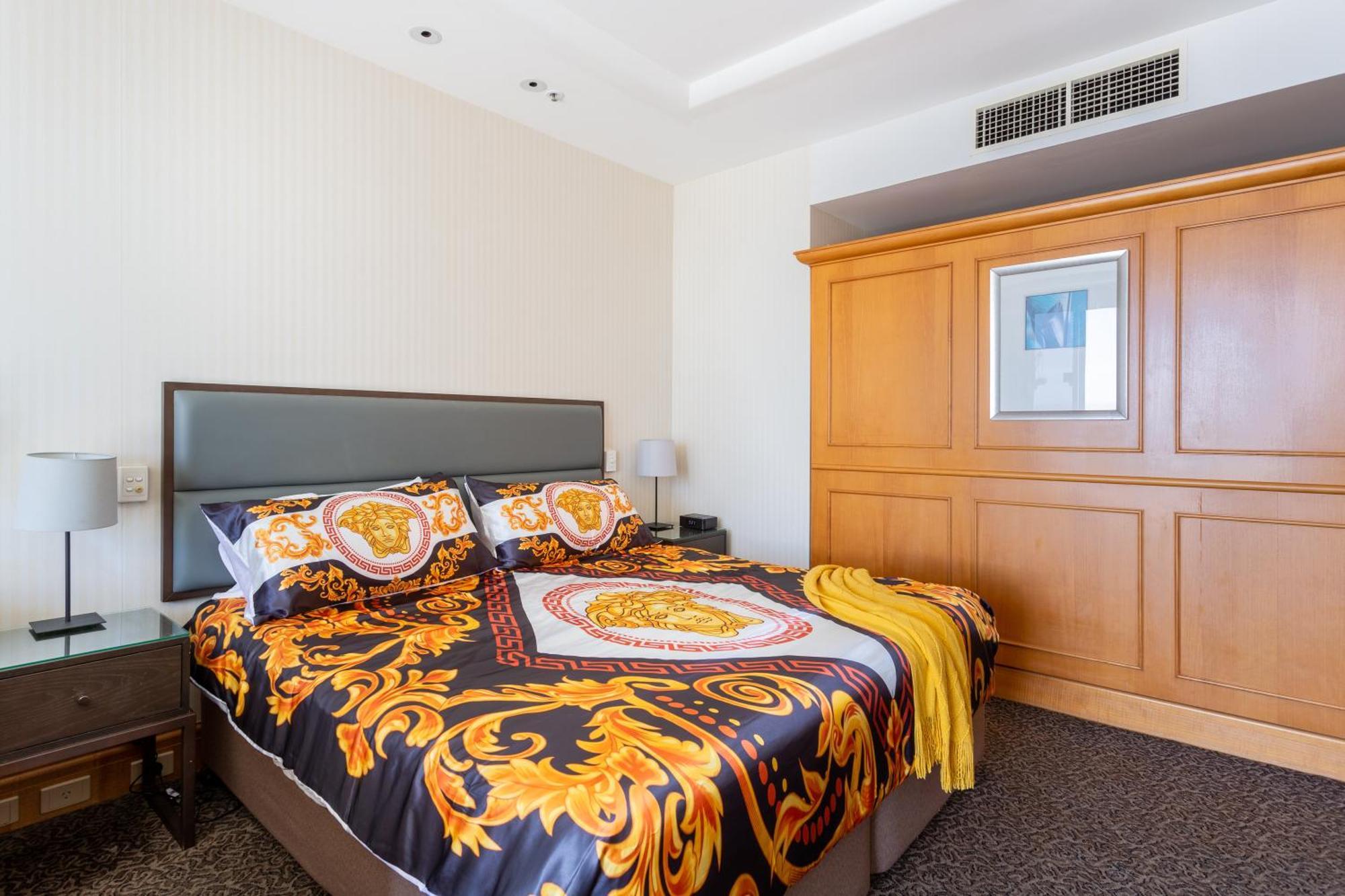 Luxury Privately Owned Ocean View Studio Apartments At O4Ks Gold Tower Голд-Кост Номер фото